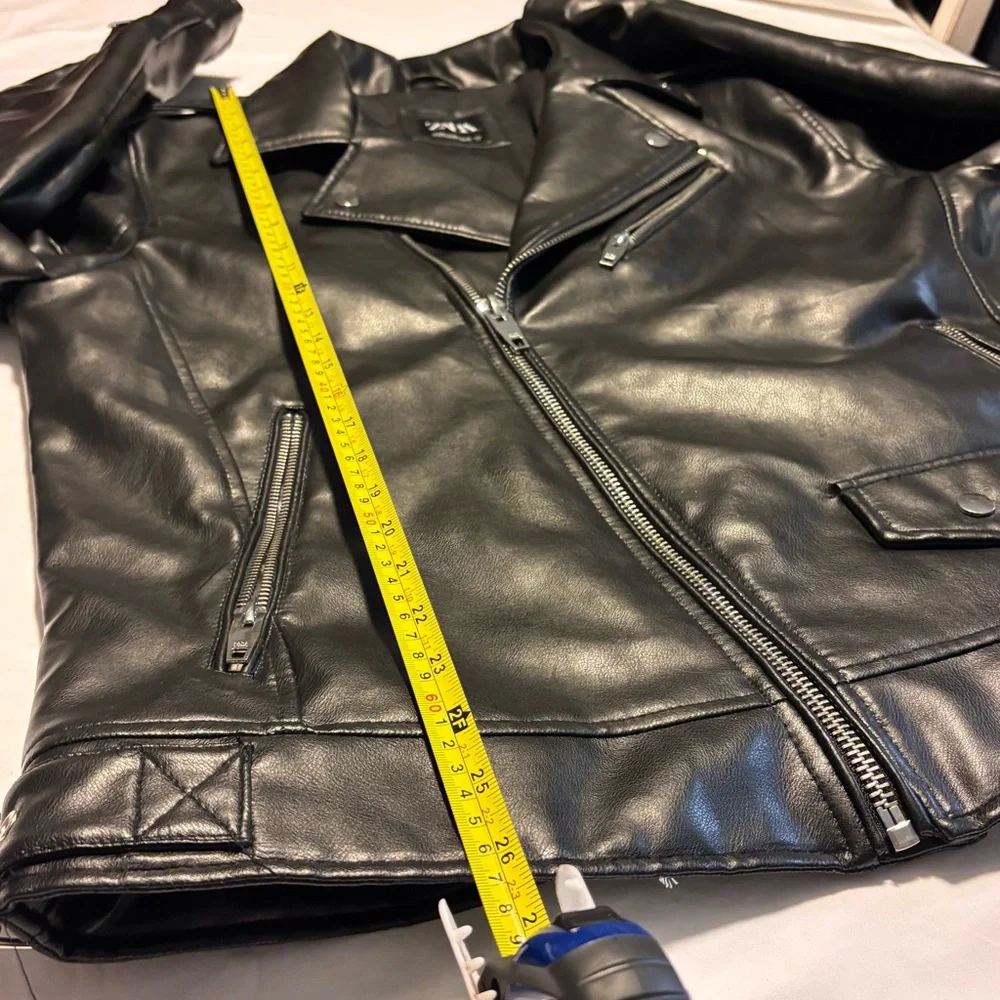 Zara Men's Shiny Black Biker Jacket - Picture 4 of 9